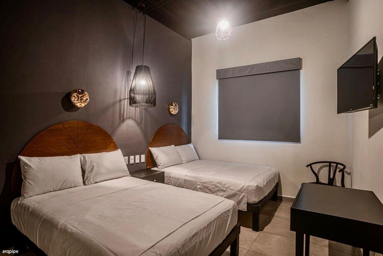 Hm Hotel Express Colima Exterior foto